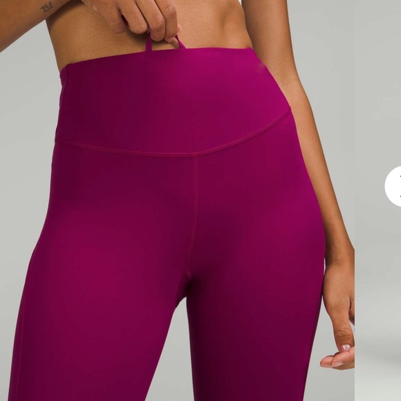 NEW LULULEMON LEGGINGS - Picture 5 of 7